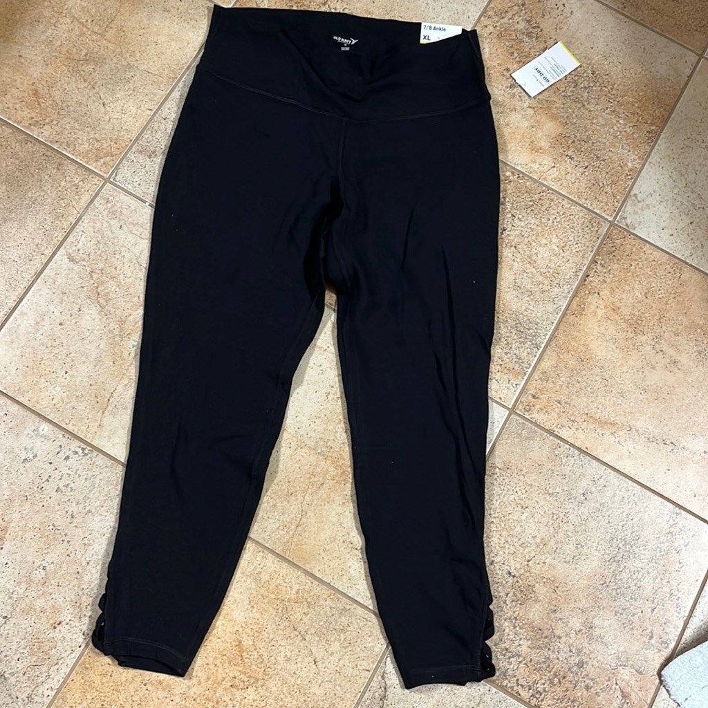 Women’s 7/8 Ankle Leggings